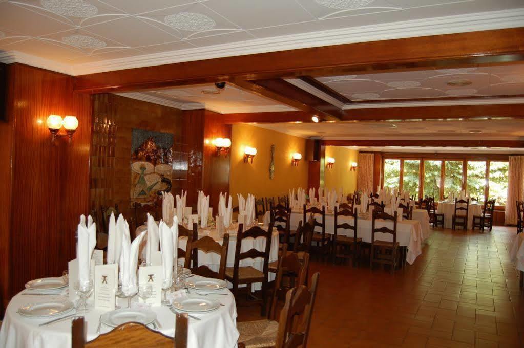 Hostal Torras Сант Хилари Сакалм Екстериор снимка