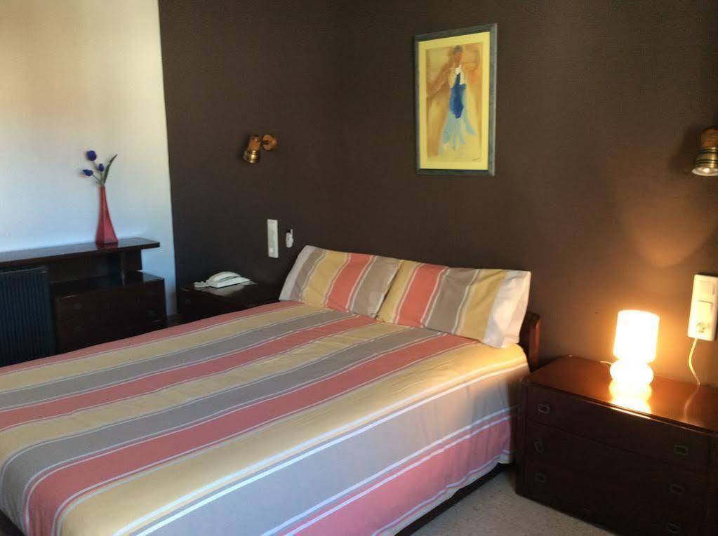 Hostal Torras Сант Хилари Сакалм Екстериор снимка